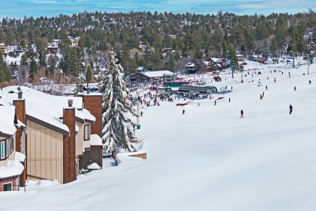 Bear Mountain Midway chairlift and ski slope near Comstock Highlands